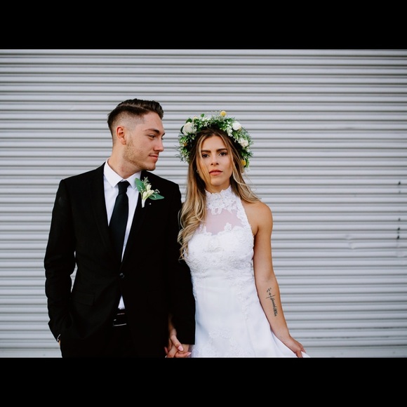 Meet your Posher, Emilie - Picture 2 of 2